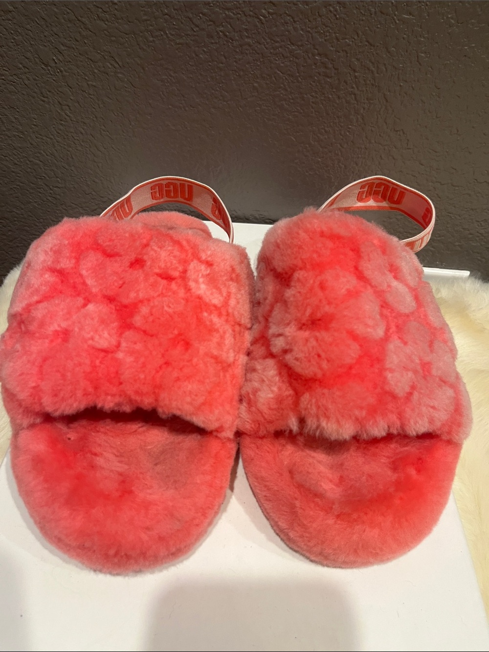 UGG Kids Coral-Pink Fluff Slide Sandals